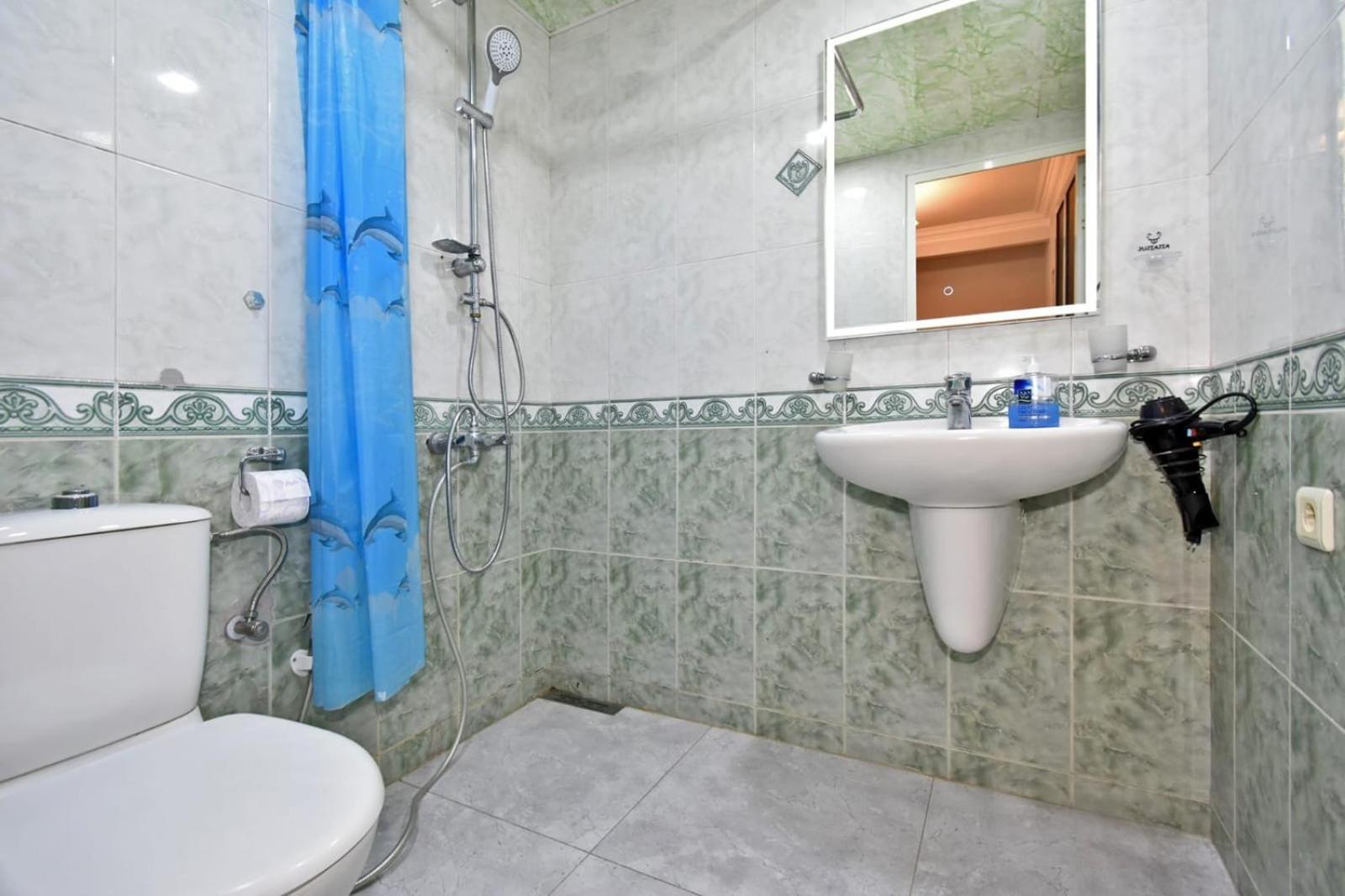 Luxury Spacious Apartment On Saryan Street.Centre エレバン エクステリア 写真